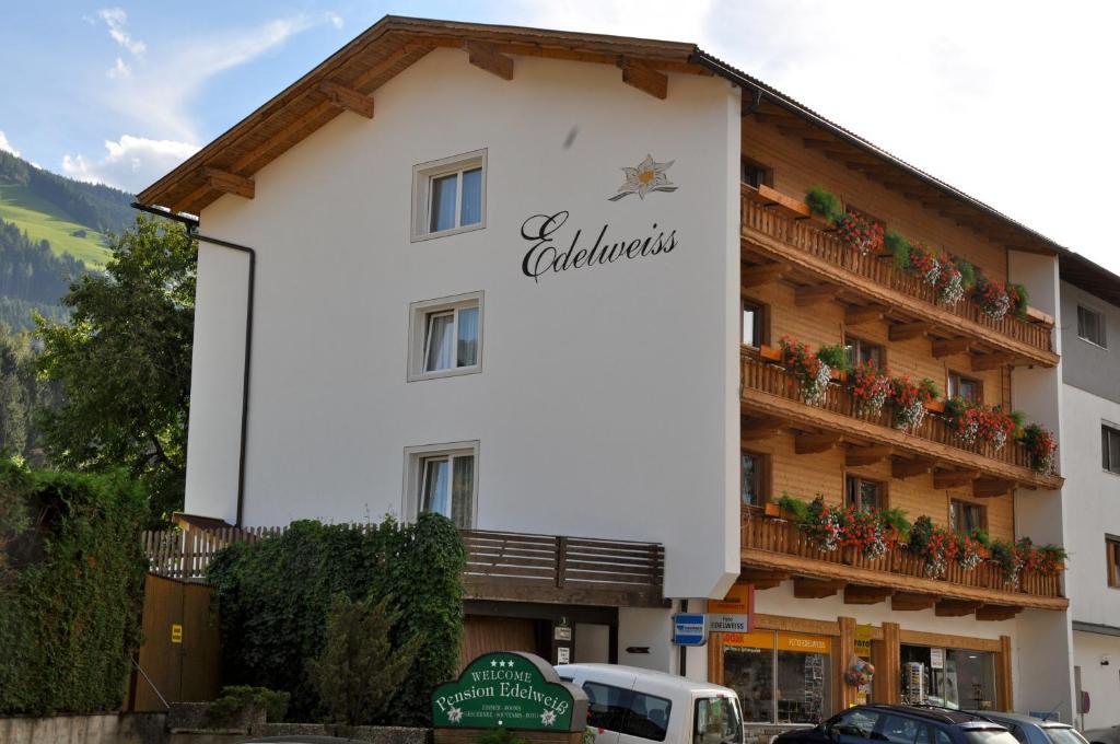 Gaestehaus Pension Edelweiss كولساس المظهر الخارجي الصورة